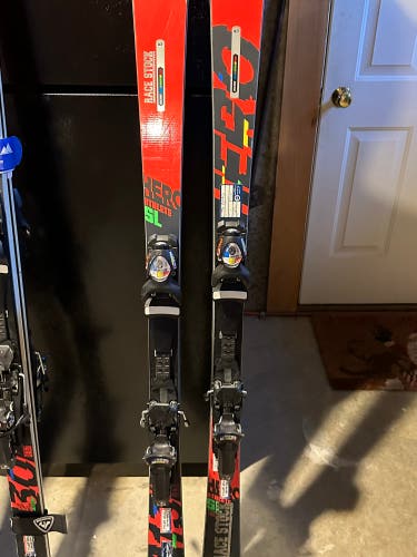 Men's 2022 Racing With Bindings Max Din 18 Hero FIS SL Pro Skis