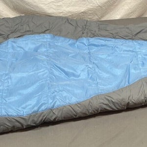 The North Face Cat's Meow 20°F Right Zip Women's Mummy Sleeping Bag EXCELLENT
