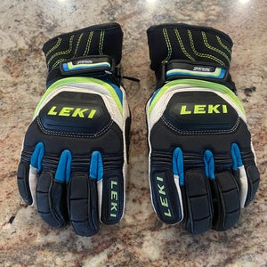 Leki size 5 kids race gloves.  Great condition