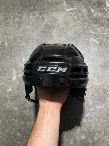 Used Medium CCM  Super Tacks X Helmet
