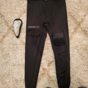 Compression pants with cup
