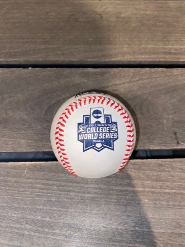 NCAA Rawlings Baseball - College World Series 2017 Genuine Game Ball-New