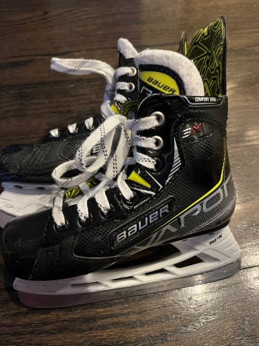 BAUER VAPOR 3X ICE HOCKEY SKATES