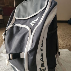 Easton Bag for Bat, glove, cleats, equipment. Gray/White. Everything zips and works like it should