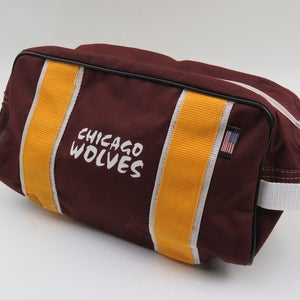 4orte Chicago Wolves AHL Pro Stock Hockey Player Toiletry Shave Kit Bag