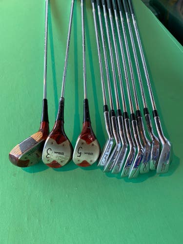 Used Women's Wilson Swinglite Right-Handed Steel Golf Iron Set (Number of Clubs: 11)
