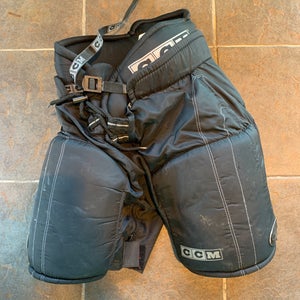 Used Junior CCM Tacks 492 Hockey Pants (Size: Medium)