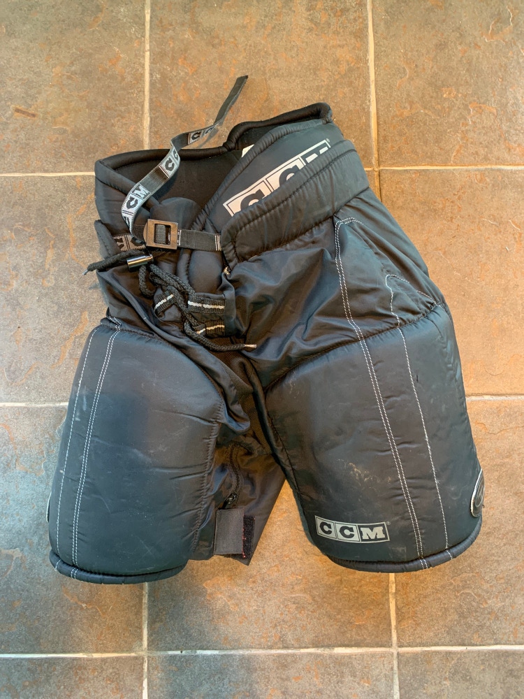 Used Junior CCM Tacks 492 Hockey Pants (Size: Medium)