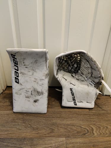 Bauer Ultrasonic Glove and Blocker White Regular
