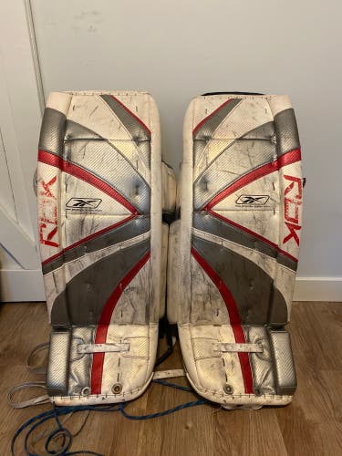 34"  RBK premier series  Goalie Leg Pads