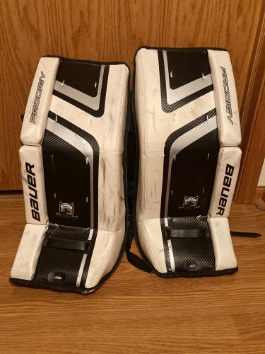 Used 24" Bauer  Prodigy 2.0 Goalie Leg Pads