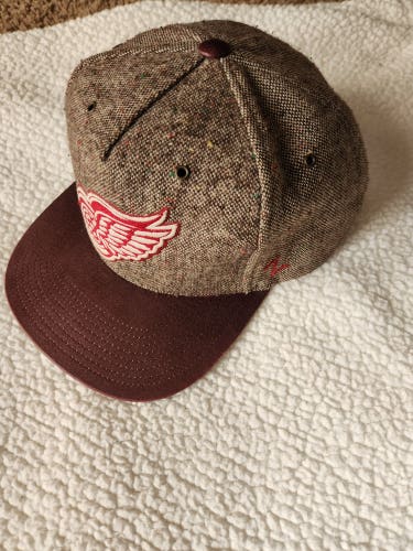 Detroit Redwings Tweed with leather bill--Zephyr The Hat--Strapback. NICE