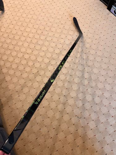 Senior Used Left Hand Bauer Ag5nt Hockey Stick P28