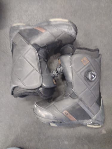 Men's Used Size 9.0 (Women's 10) K2 Maysis Snowboard Boots Medium Flex