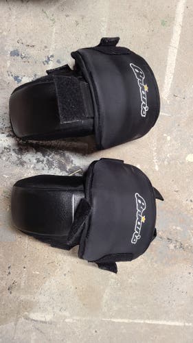Used Brian's Goalie Knee Guards