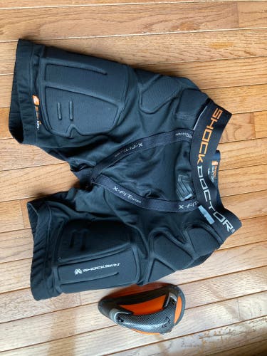 Men’s Small Shock doctor football padded shorts
