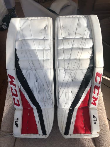 CCM Eflex III 3.9 Goalie Leg Pads Size 33+1”