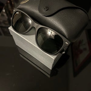 Ray-Ban Sunglasses AUTHENTIC