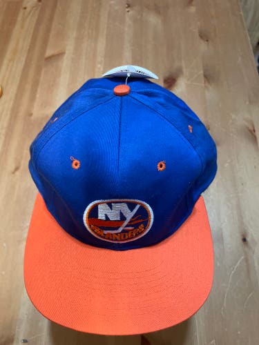 NY Islanders cap