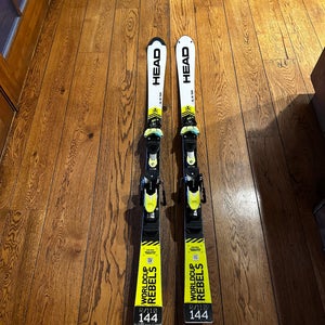 Used 144 cm With Bindings Max Din 11 World Cup Rebels i.SL RD Skis
