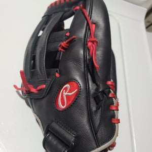 Used like new Right Hand Throw Rawlings Outfield ggelite Softball Glove 13"