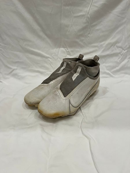 Used Size 8.5 (Women's 9.5) Nike Vapor edge pro 360