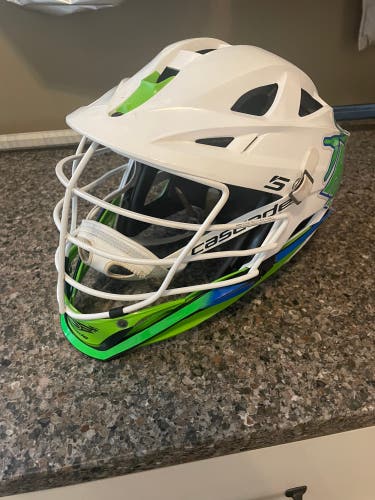 Used HEADstrong Cascade S Helmet