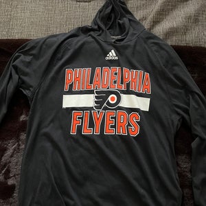 New Philadelphia Flyers NHL Men’s Large adidas Ultimate Tee Hoodie