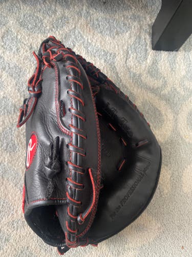 Right Hand Throw 9" Catcher's Glove