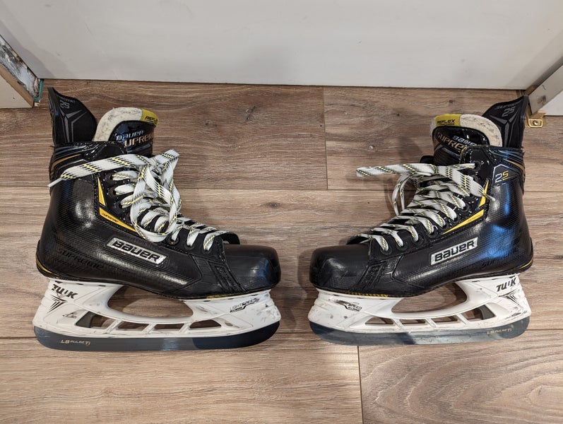 Senior Used Bauer Supreme 2S Hockey Skates Regular Width Size 8.5