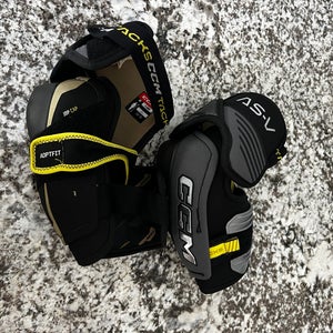Used Large CCM Pro Stock Tacks AS-V  Elbow Pads