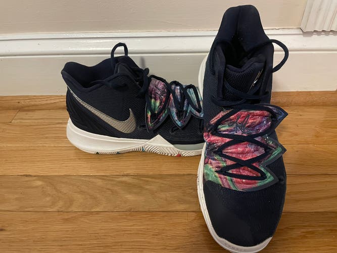 Used Size 8.0 (Women's 9.0) Nike Kyrie 5 Shoes
