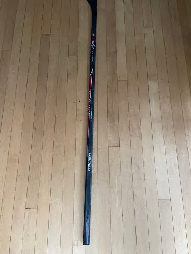 New Left Hand Vapor APX2 Hockey Stick