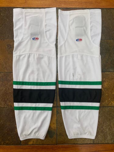 White Used Large Athletic Knit  Socks