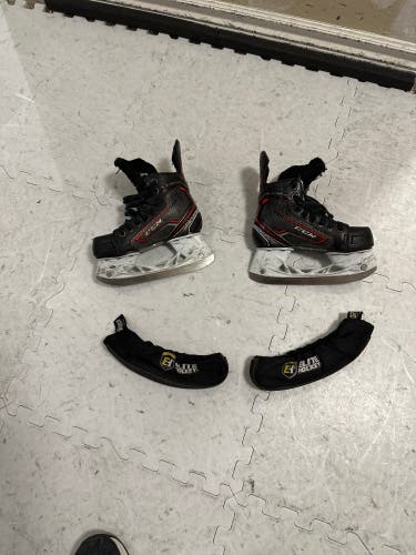 Used CCM Regular Width Size 1 JetSpeed Xtra Hockey Skates