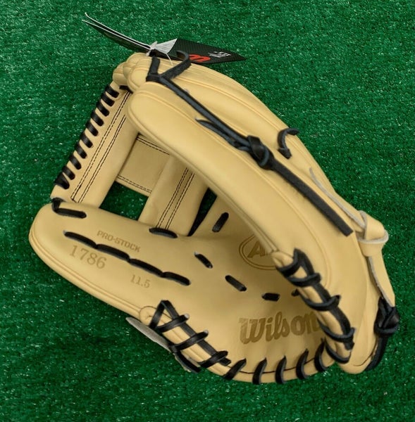 Wilson A2000 1786 SuperSkin 11.5 Infield Baseball Glove - WBW100396115 |  SidelineSwap