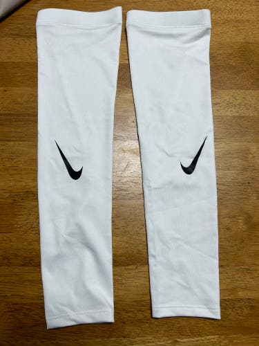 Nike Arm Sleeve’s