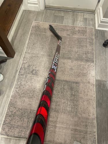 Intermediate Left Hand P29 JetSpeed FT5 Pro Hockey Stick