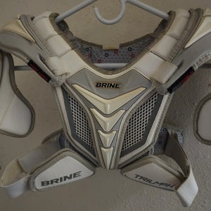 Brine Triumph 3 Lacrosse Shoulder Pads (size: M)