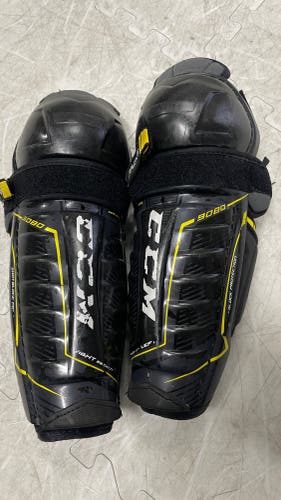 Used CCM Tacks 9080 Shin Pads