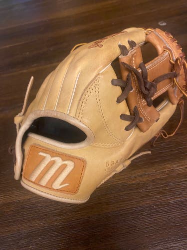 Marucci Cypress Series 11.5" Middle Infielder Right Hand Throw Baseball Glove