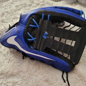 Used Nike Right Hand Throw Outfield Vapor 360 Baseball Glove 12.75"