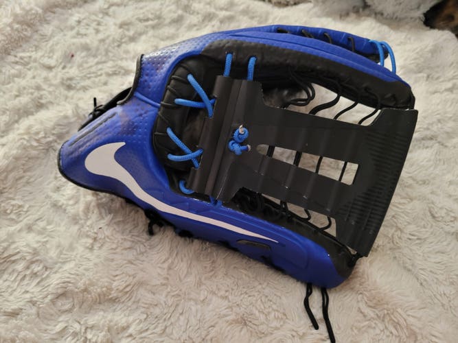 Used Nike Right Hand Throw Outfield Vapor 360 Baseball Glove 12.75"