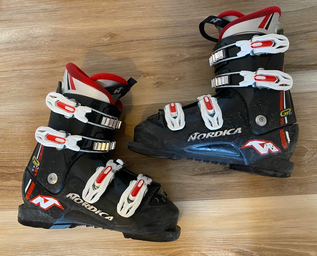 JR. Nordica GP TJ Ski Boots 260mm 4 YOUTH /22.5 *USED* CLEAN