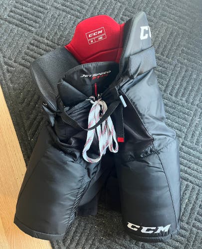 Senior Large ccm ft370 breezers