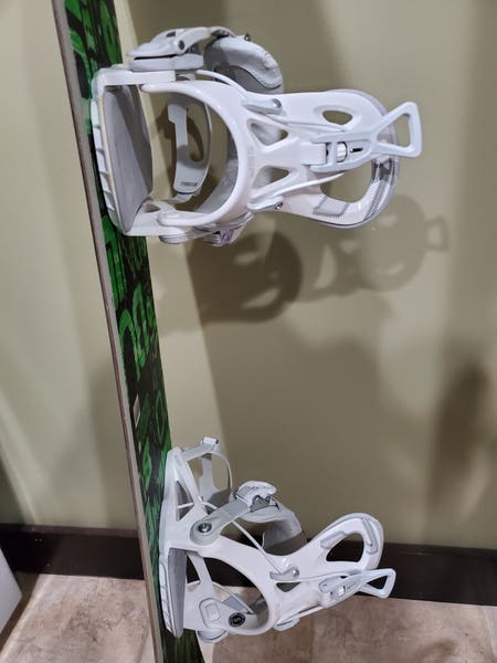 BURTON Cruzer スノーボード×Freestyle v11.0 セット BURTON Cruzer スノーボード×Freestyle v11.0 セット Burton