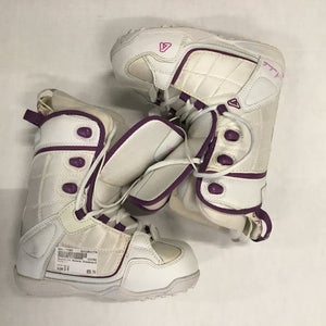 Used Avalanche Senior 6 Women's Snowboard Boots
