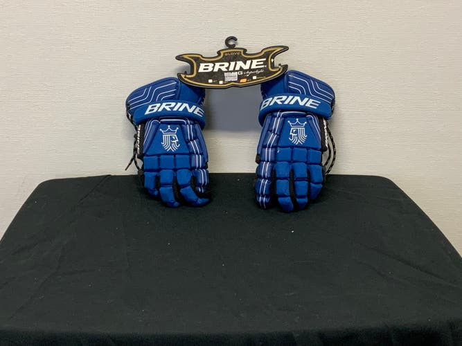 New Royal Brine King Superlight Lacrosse