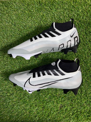 *SOLD* Nike Vapor Edge Pro 360 Football Cleats White Black DQ3670-100 Men Size 10 NEW