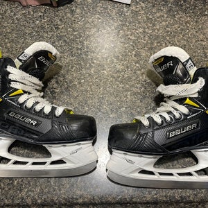 Bauer Supreme 3S Hockey Skates